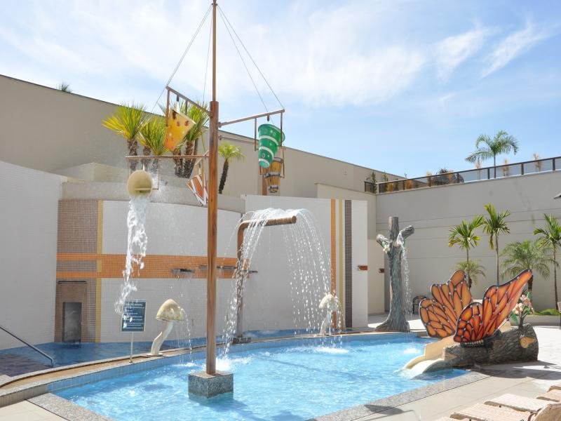 BOULEVARD SUITE HOTEL - CALDASNOVASGO 