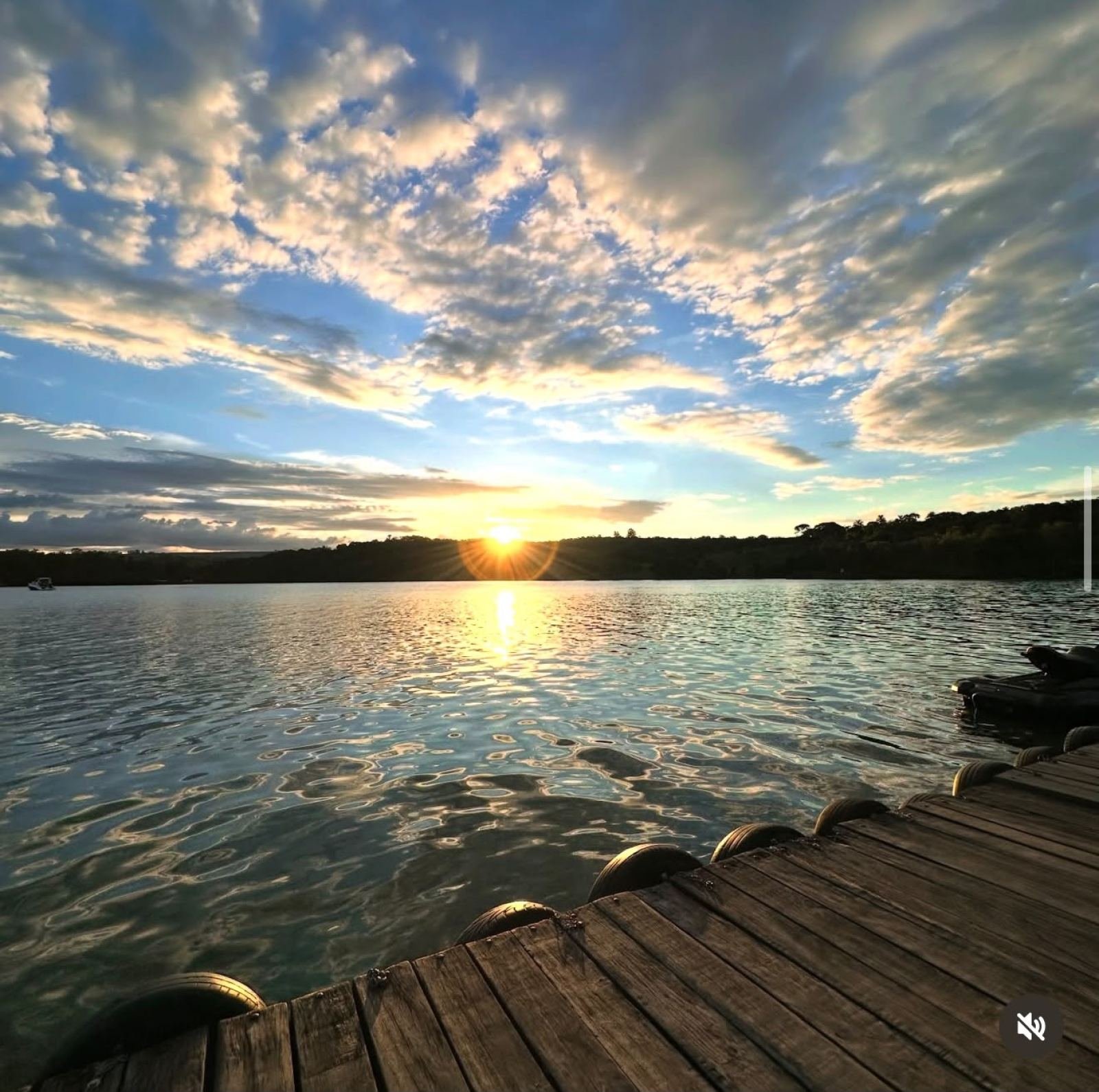 Foto PONTAL DO LAGO - CALDAS NOVAS